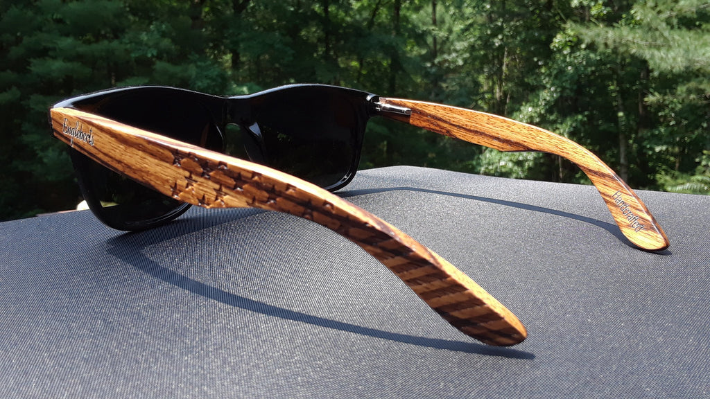 Zebrawood-Sonnenbrille, Stars and Bars mit Holz-Etui, polarisiert