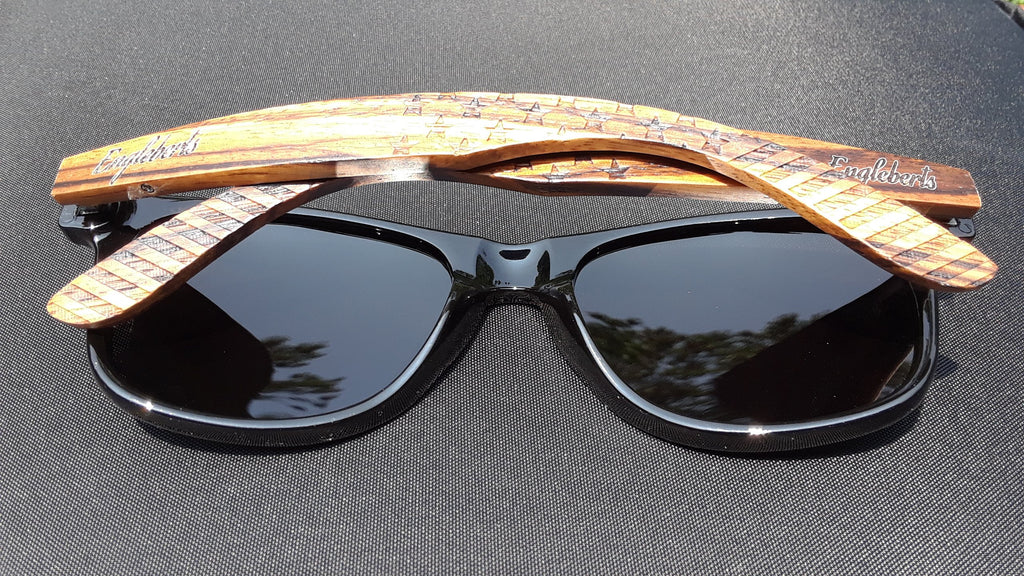 Zebrawood-Sonnenbrille, Stars and Bars mit Holz-Etui, polarisiert