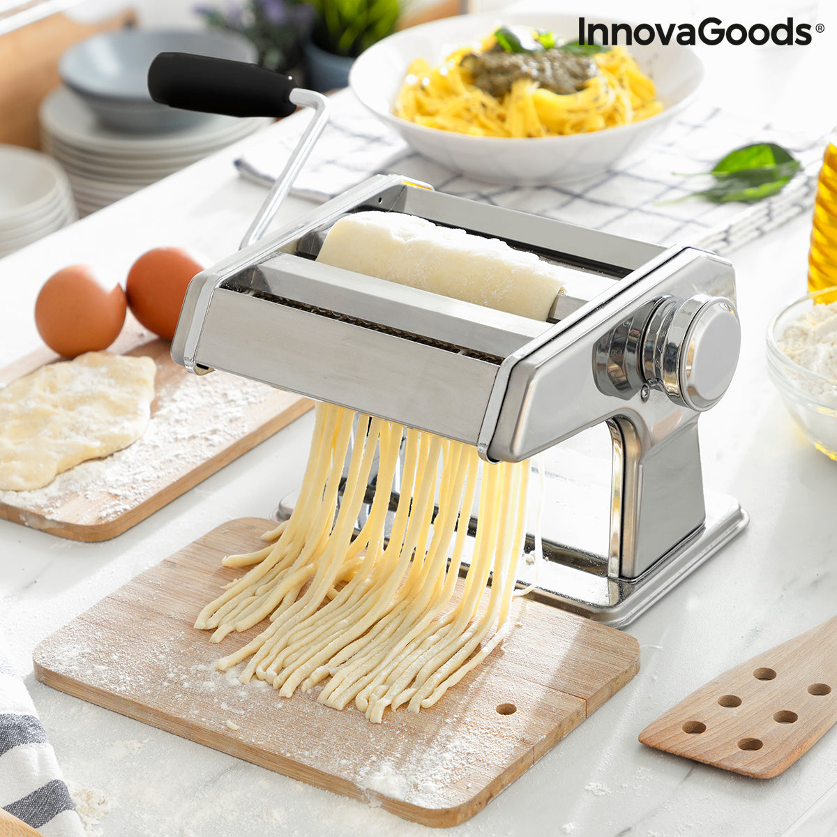 Maschine zur Herstellung frischer Pasta mit Rezepten Frashta InnovaGoods