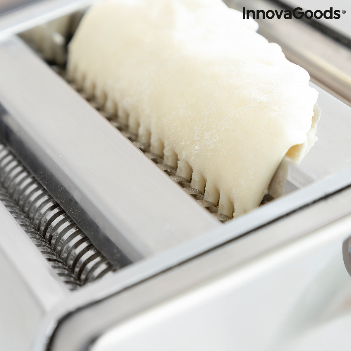 Maschine zur Herstellung frischer Pasta mit Rezepten Frashta InnovaGoods